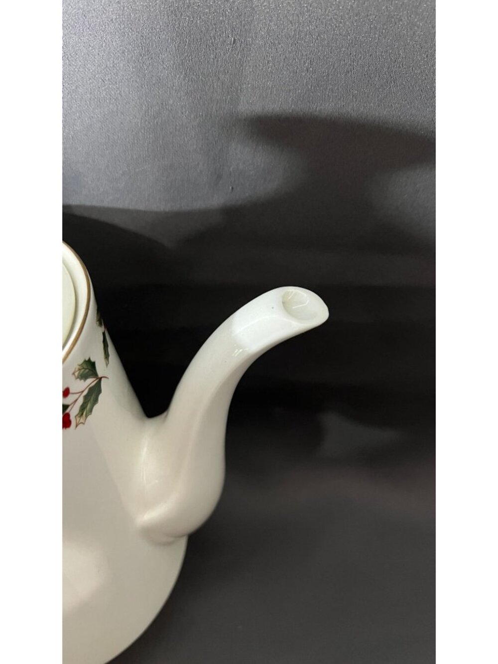 Holiday-Themed Porcelain Coffee Pot & Salt & Pepper Shakers Set With Holly Desig - Picture 3 of 10